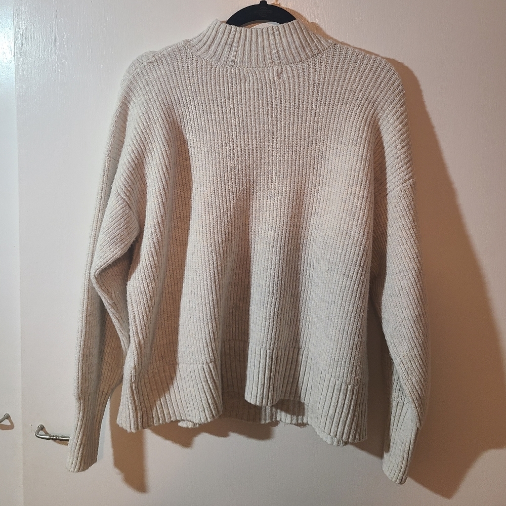 Simply Vera Vera Wang Cable Knit Mockneck Sweater White Gray Size L - Picture 5 of 6